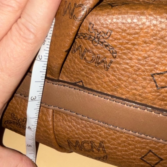 MCM cognac /brown viscose and leather hobo bag - Picture 10 of 17